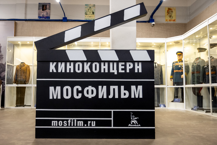 От бипланов до блокбастеров: «Мосфильм» отмечает 102-й день рождения