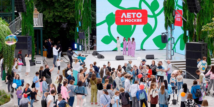 Собянин: 6,3 млн посетителей собрали мероприятия «Лета в Москве» за первую неделю