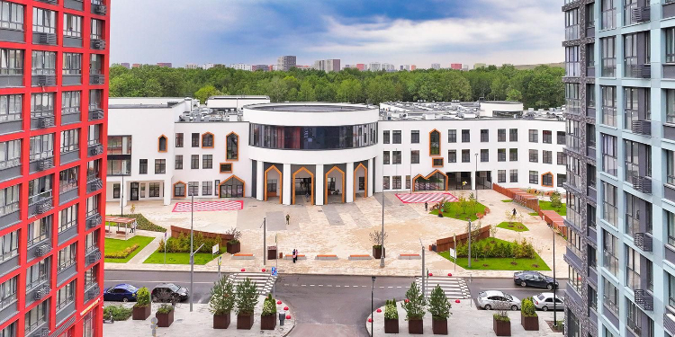 Мэр Москвы: 1 сентября в Коммунарке откроется новый учебный комплекс