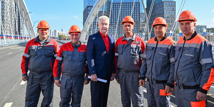 Открыто движение по мосту Академика Королева — Сергей Собянин