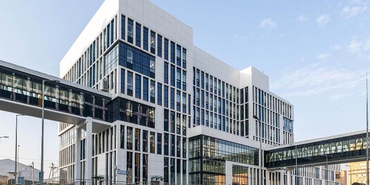 Собянин подвел итоги первого года работы центра ядерной медицины в «Коммунарке»