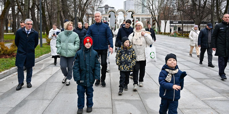Собянин: завершается второй этап комплексного благоустройства парка «Сокольники»
