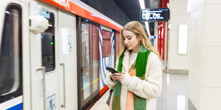 Собянин: цифровой ассистент московского транспорта ответил на 17 млн вопросов