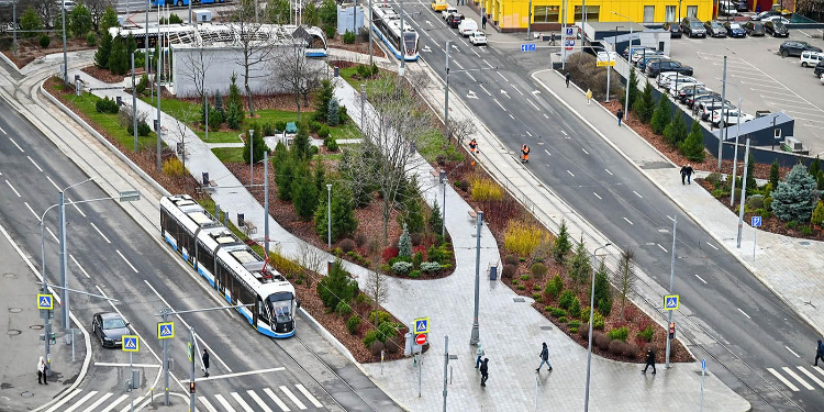 Собянин сообщил о завершении благоустройства Волгоградского проспекта