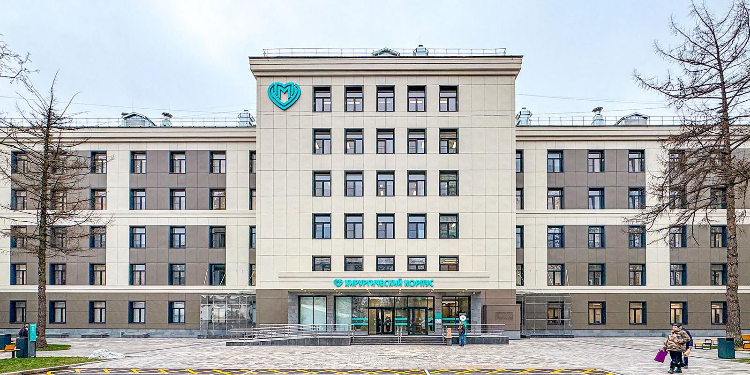 Сергей Собянин открыл корпус больницы № 67 им. Ворохобова после реконструкции