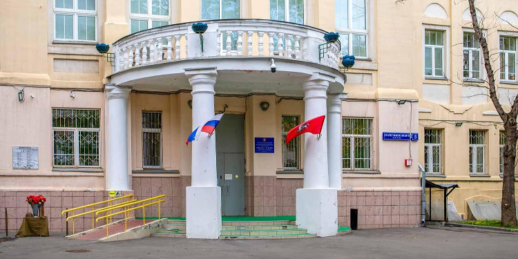 Собянин: здание школы № 1574 обновляют, сохраняя его архитектурную уникальность