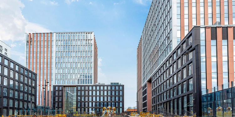 Собянин объявил о включении еще пяти площадок в программу реновации