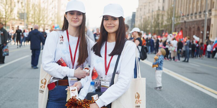 Сенатор Святенко: Цифровые сервисы для волонтеров помогут в развитии московских инициатив
