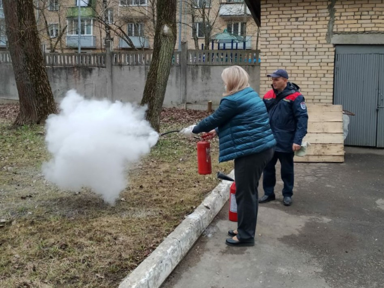 Мастер-класс по пожарной безопасности провели в гостинице «Экипаж»