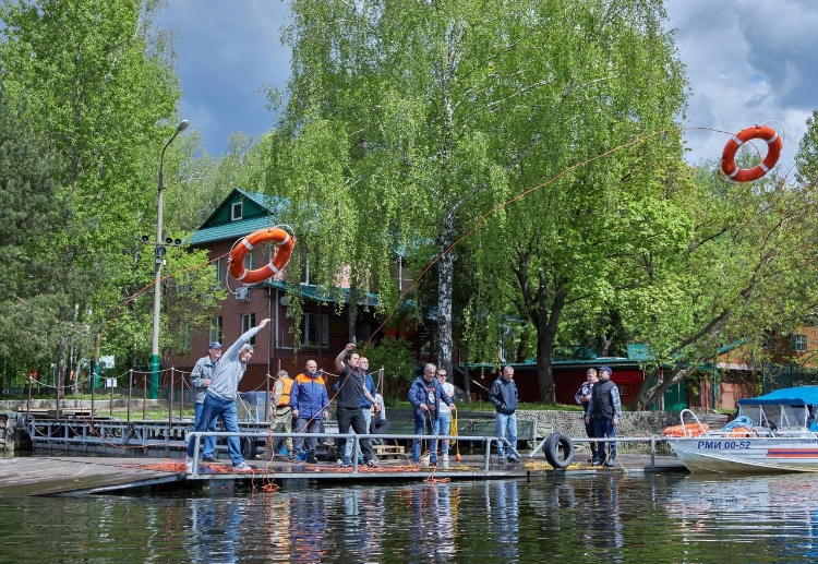 В Учебном центре ГО и ЧС Москвы завершилось обучение по программе «Подготовка общественных спасателей на акватории»