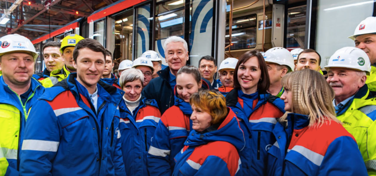 Собянин: В столичном метро курсируют уже 154 инновационных поезда «Москва-2020»