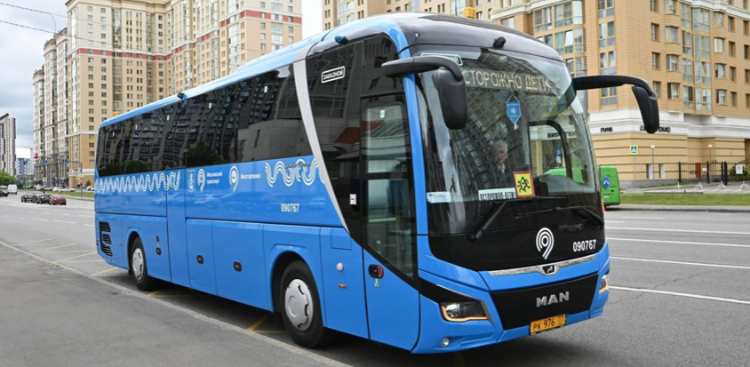 Собянин: Город выделит больше бесплатных автобусов для проекта «Музеи — детям»