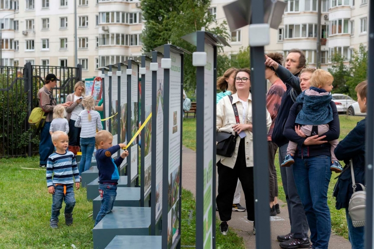 В Москве презентовали пять дворовых территорий по технологии соучаствующего проектирования