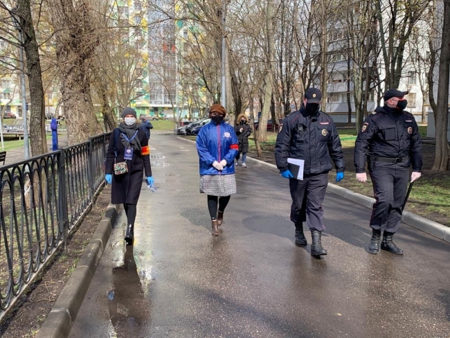 На западе Москвы в Можайском районе прошла проверка соблюдения режима самоизоляции