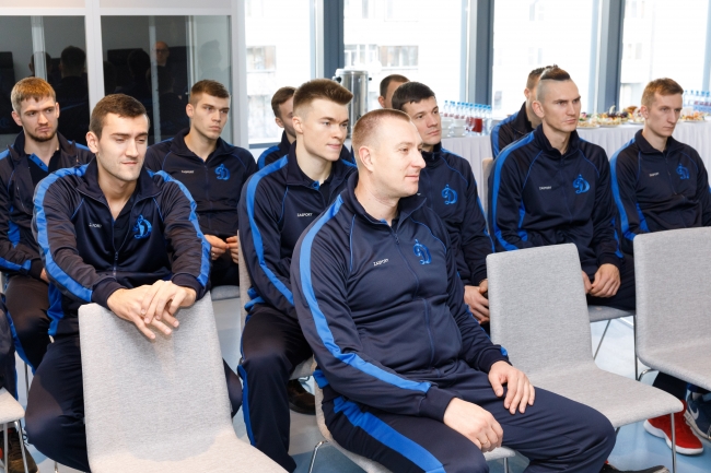 «Динамо» движется на Запад!