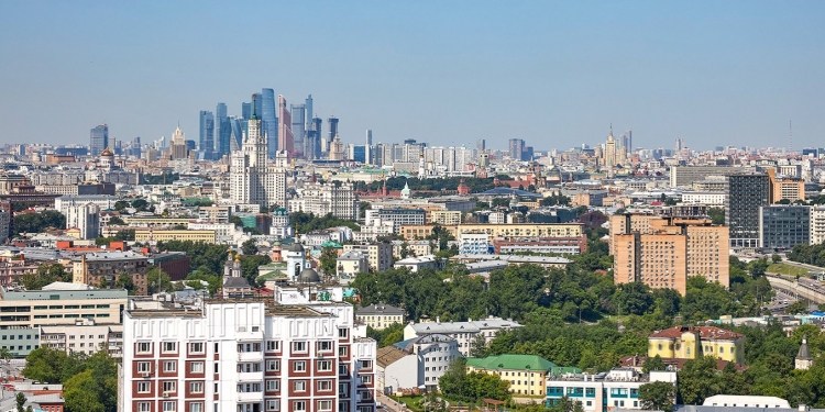 Мосгордума проводит первое оффлайн заседание после снятия ограничений