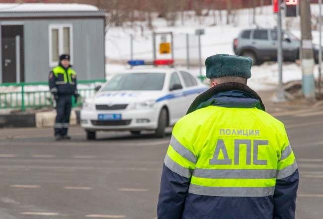 В Раменках автомобиль Subaru сбил женщину с ребенком