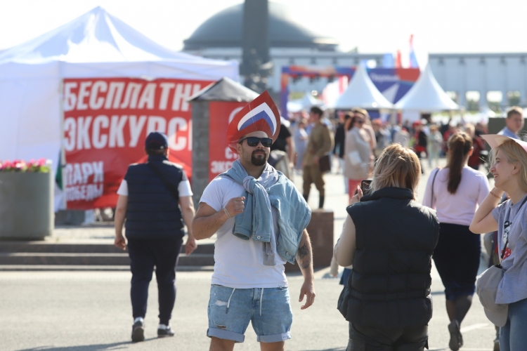 Дни это в москве