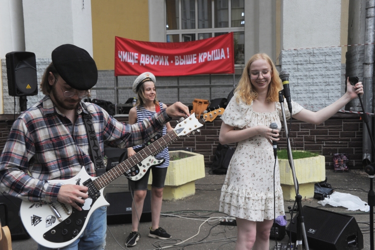 Назад в прошлое. В КЦ «Зодчие» прошла акция «Ночь PRO СВЕТ»