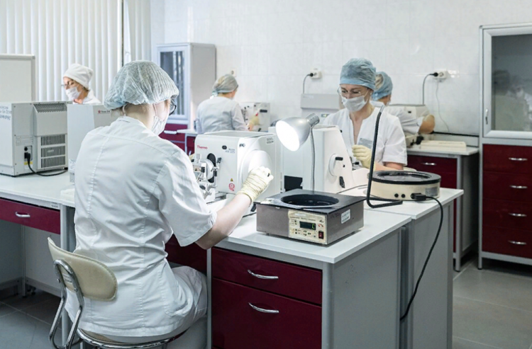 Поручения президента по COVID-19 обсудили на рабочей группе Госсовета