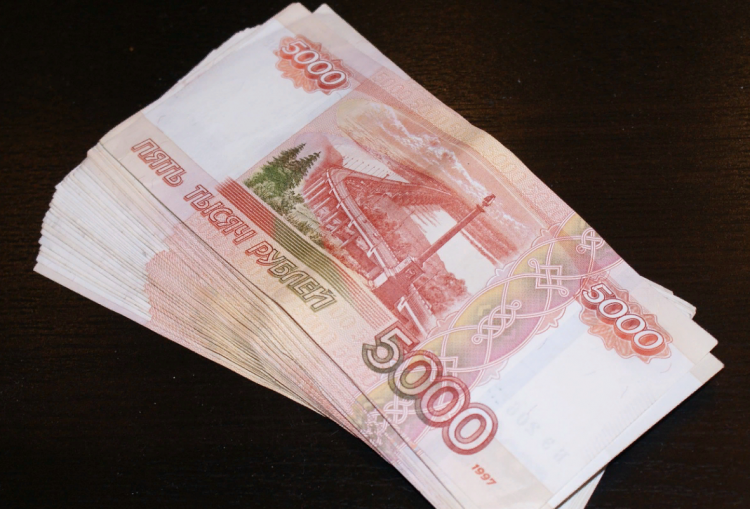 Депутат от ЕР требует увеличить расходы бюджета на соцподдержку безработных