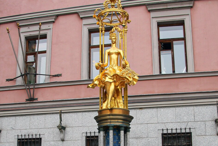 Знаменитый фонтан «Принцесса Турандот» на Арбате отремонтируют