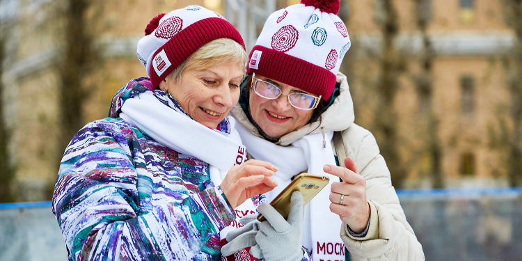 Участники «Московского долголетия» проведут ярмарку в поддержку детей на новых территориях