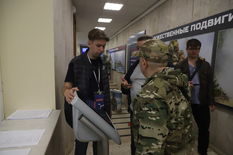 Будущие контрактники назвали безграничную любовь к Родине причиной решения служить в армии