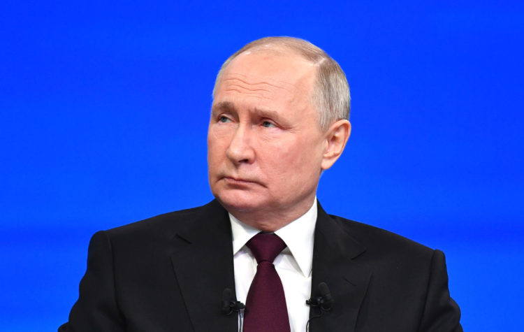 Александр Якушев поддержал решение Президента о выдвижении своей кандидатуры на выборах
