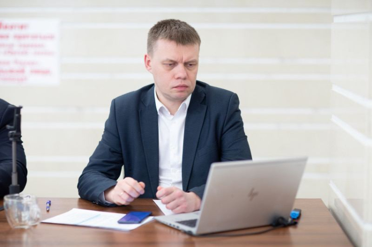 Мосгордума лишила депутатских полномочий иноагента Евгения Ступина за прогулы