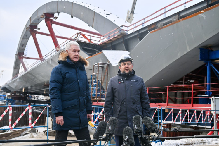 Собянин: Мост через Москву-реку к Филевской пойме достроят в 2025 году