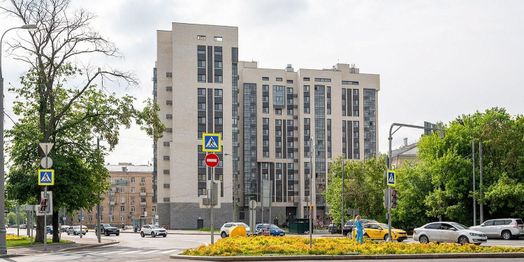Собянин: 12,7 тыс. жителей юга Москвы получили новые квартиры по реновации