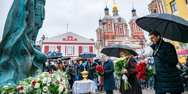 Собянин: открыт памятник великому князю Сергею и княгине Елизавете Романовым