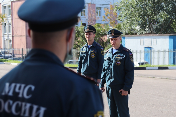 Сотрудники МЧС сдали зачеты на подтверждение классности