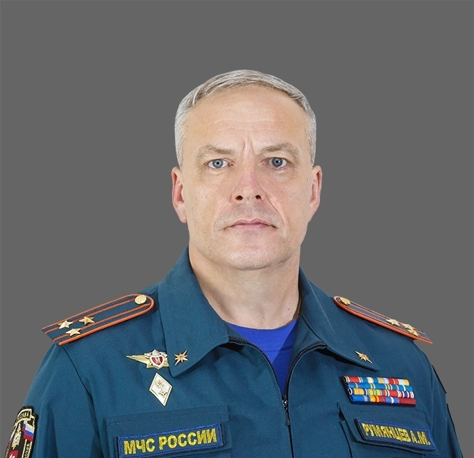 Поздравление врио начальника ГУ МЧС России с 85-ой годовщиной создания Местной противовоздушной обороны Москвы