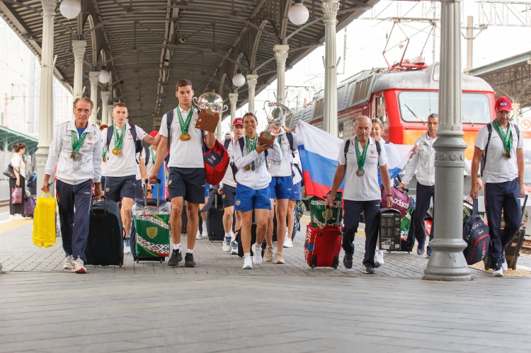 В Москве торжественно встретили победителей и призеров первенства мира по пожарно-спасательному спорту