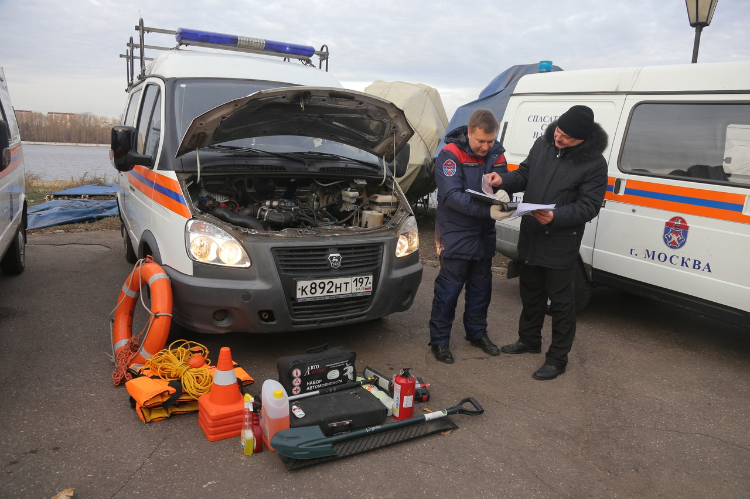 Автопарк спасателей на воде к зиме готов