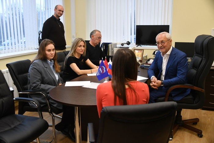 Представители ОС при УВД по ЗАО приняли участие во Всероссийском дне правовой помощи детям
