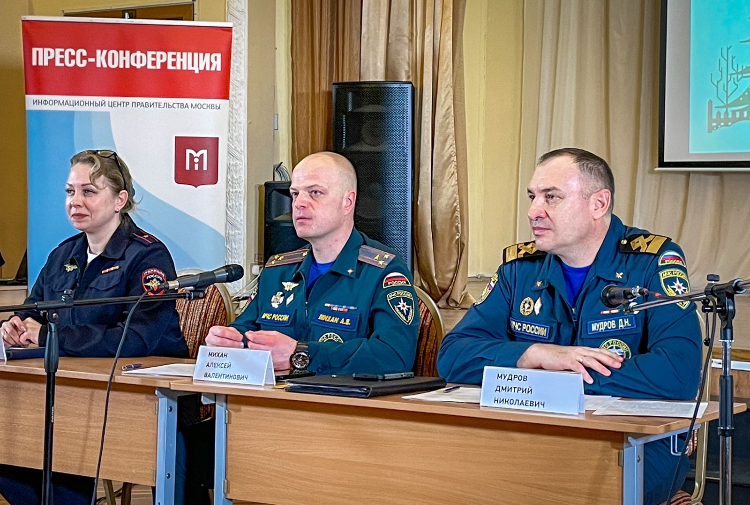 Праздники без происшествий. В центре творчества "Гермес" обсудили правила поведения на зимних каникулах