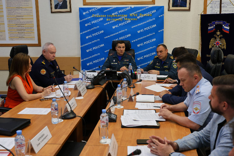«К жаркому лету спасатели готовы»: об участии в совещании по безопасности населения на водных объектах в летний период