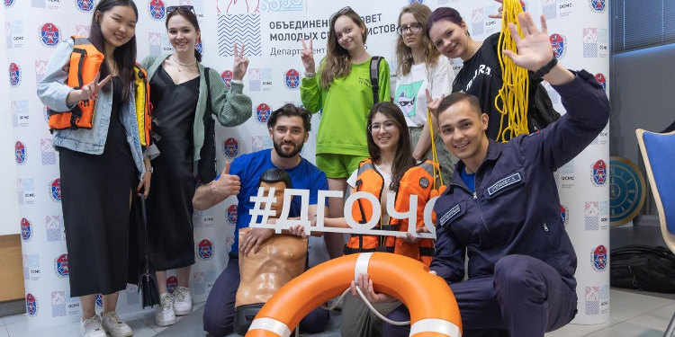 «В небесах и на земле молодость движет прогрессом». О молодых специалистах Департамента ГОЧСиПБ