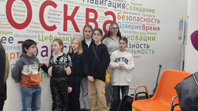 Транспортные полицейские присоединились к акции "Студенческий десант"