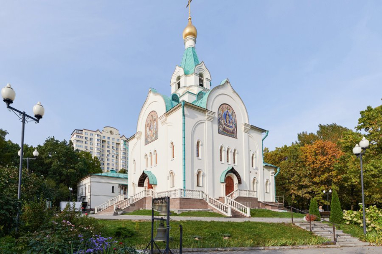Самая светлая ночь. В Церкви святителя Иова в Кунцеве рассказали о Пасхальном богослужении