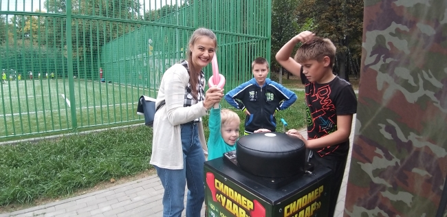 парк дубки футбольное поле. Смотреть фото парк дубки футбольное поле. Смотреть картинку парк дубки футбольное поле. Картинка про парк дубки футбольное поле. Фото парк дубки футбольное поле