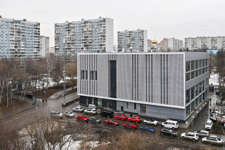 Не ФОК, а дворец. В Раменках открылся новый спорткомплекс с двумя бассейнами
